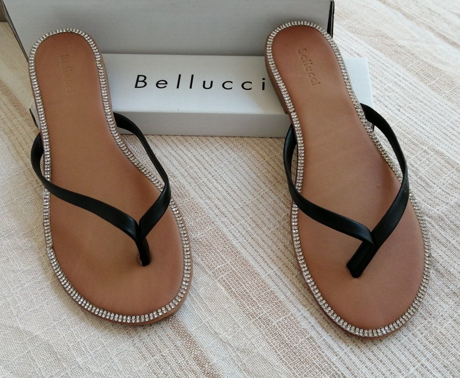 Scarpe da donna: Trendige FlipFlop von Bellucci – Nuovo e nell'imballaggio originale da Bern venduto da Prasolux
