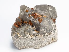Spessartin Granat mit Rauchquarz auf Matrix 6,6cm  102 Gramm