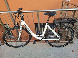 E-Bike City ROXY blanc 