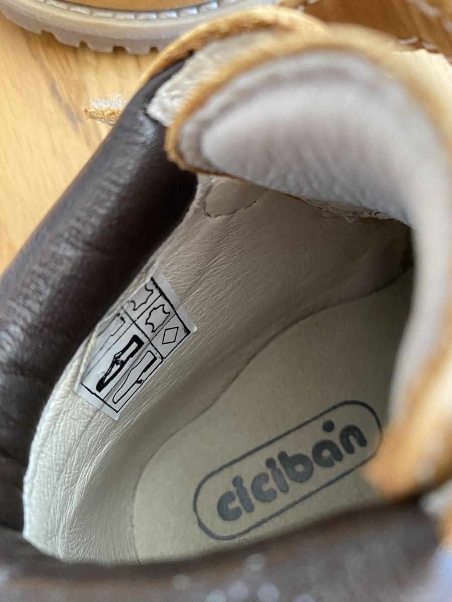 Schuhe für Jungen: Lederschuhe Gr. 22 Stiefel Leder – Gebraucht aus Seuzach von Eve87 2