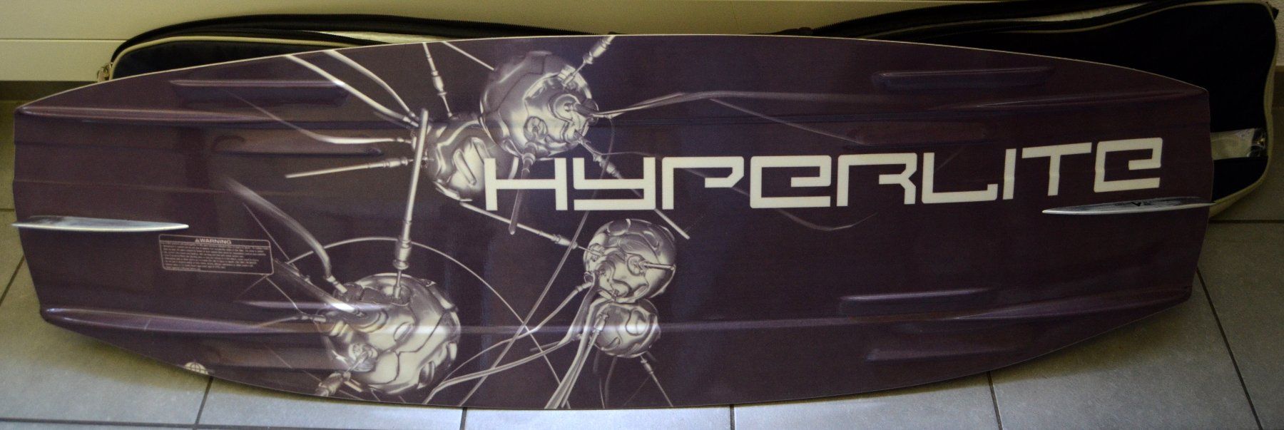 Hyperlite Surfboards & Schwimmbrette: Wakeboard Hyperlite State 140 cm + Hyperlite Spin – Gebraucht aus Collonges von arashee 8
