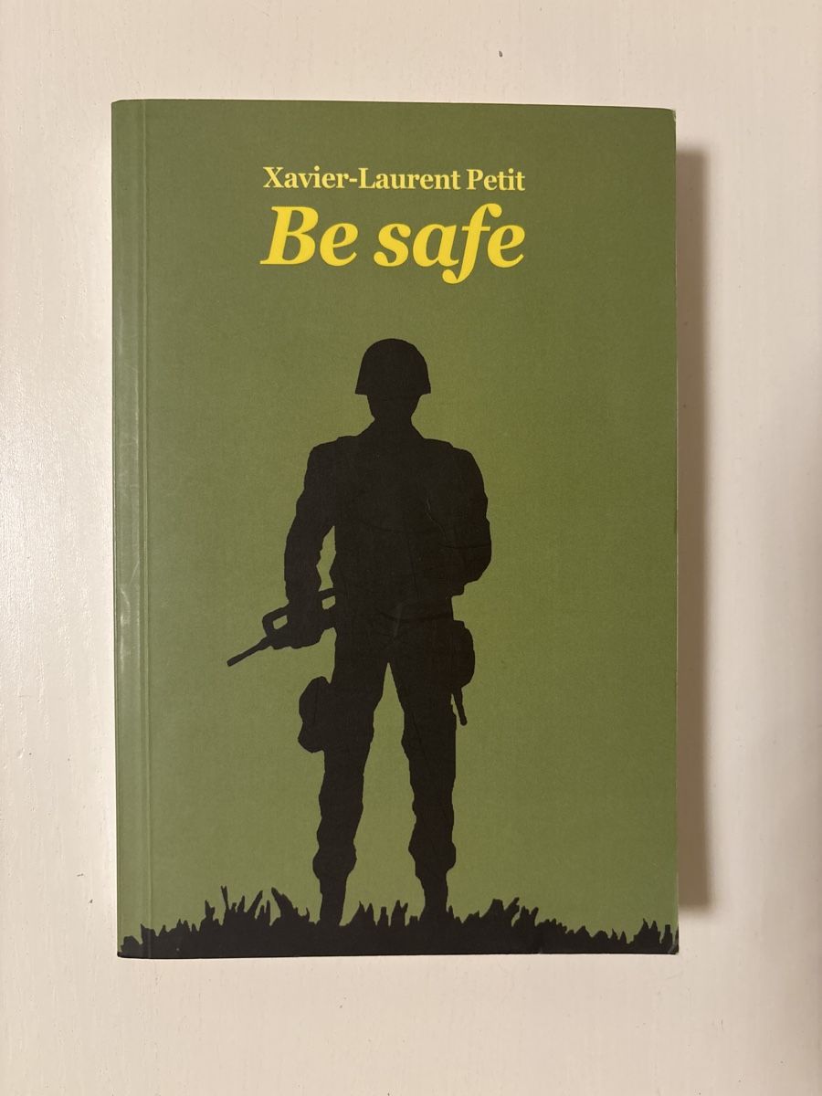 Libri: Xavier-Laurent Petit - Be safe – Usato da Zürich venduto da NickB