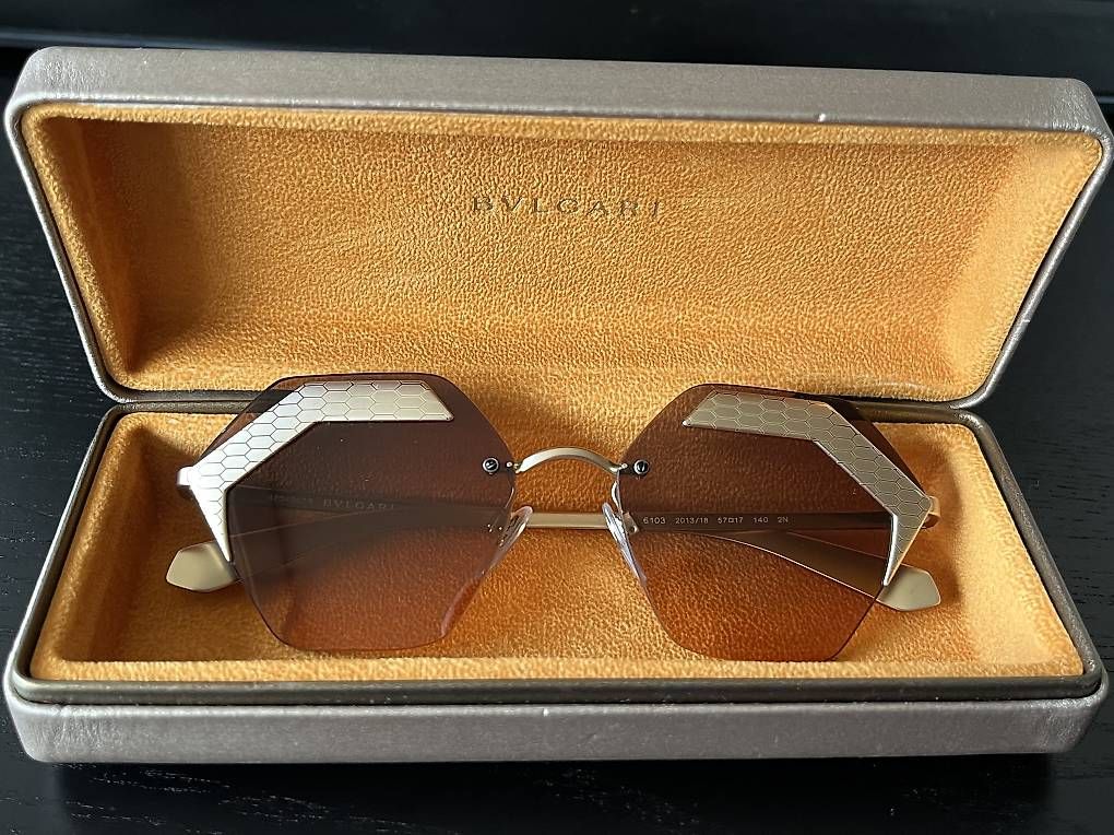 Bulgari Occhiali & Lenti: Lunettes de soleil BULGARI - avec facture – Nuovo (secondo la descrizione) da Nidau venduto da Nassima