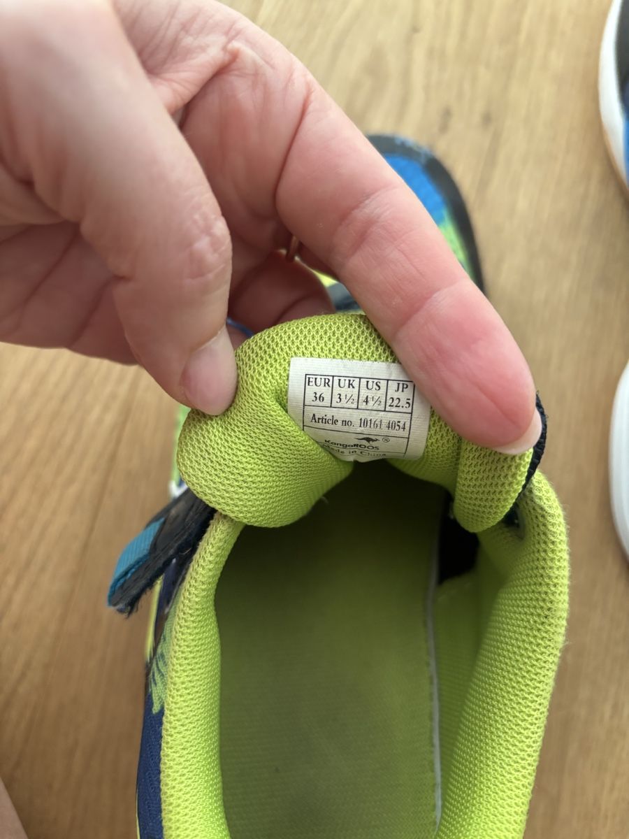 Scarpe per ragazzi: KangaROOS Kinder Turnschuh Gr. 36 – Usato da Augst BL venduto da fine-art 4