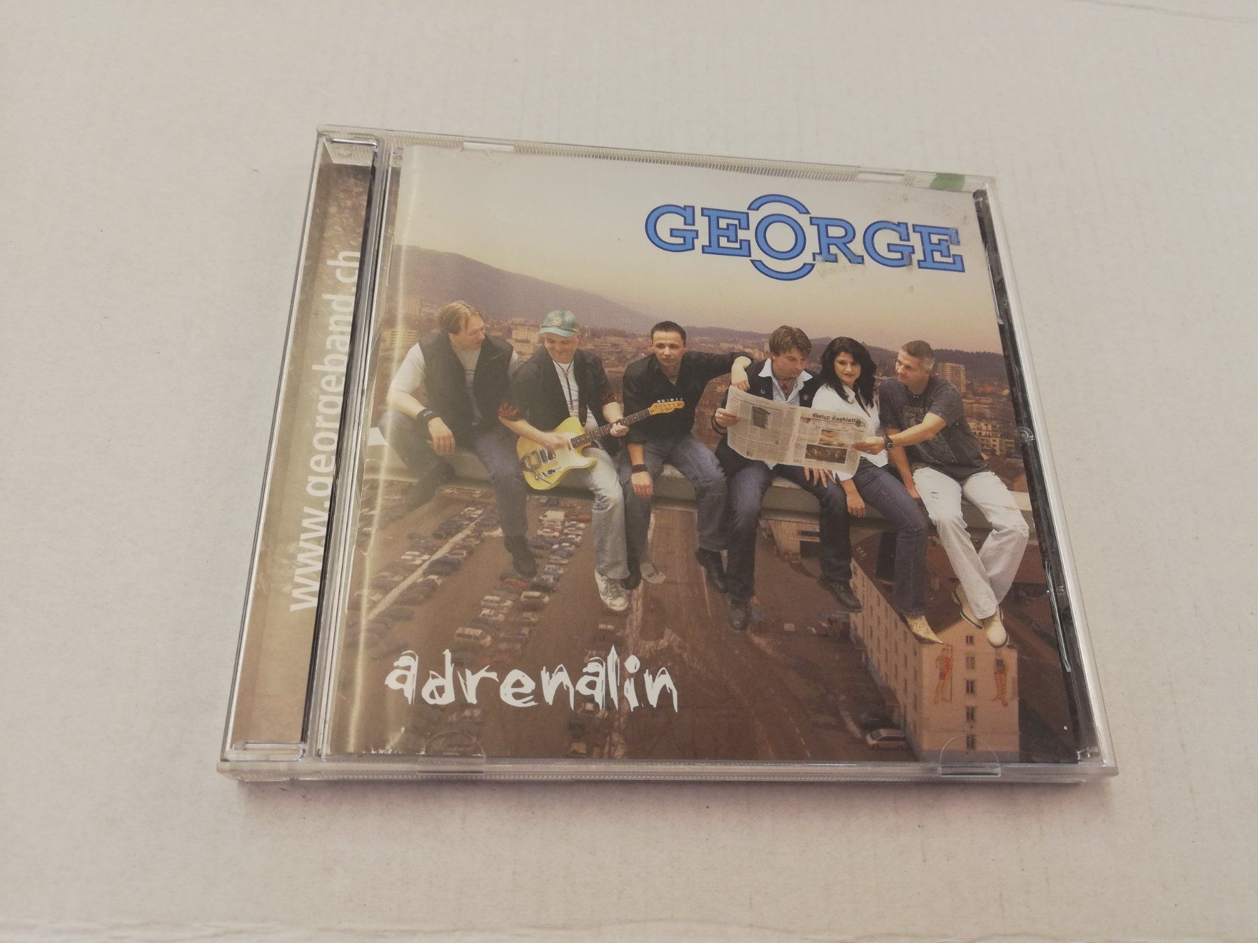 CDs: GEORGE - ADRENALIN – Gebraucht aus Bern von Vinylsound.ch