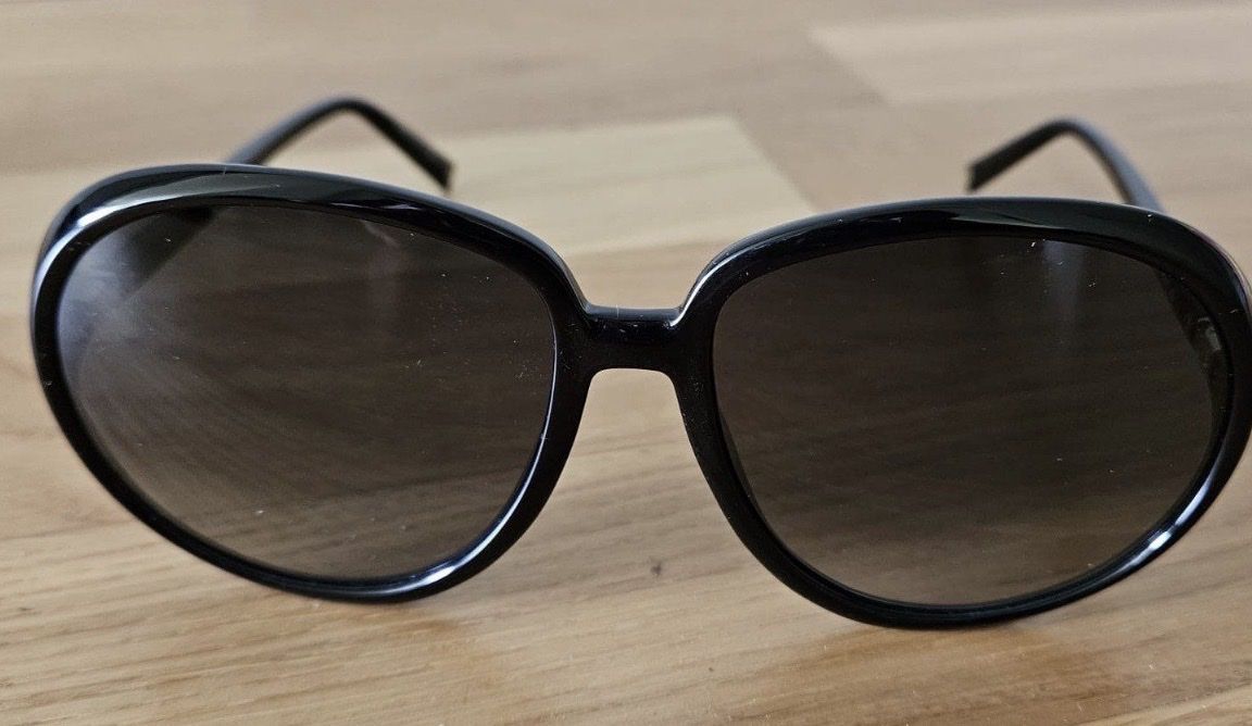 Givenchy Occhiali & Lenti: Givenchy Sonnenbrille  neu NP: 325 – Nuovo (secondo la descrizione) da Zug venduto da dani1529 1