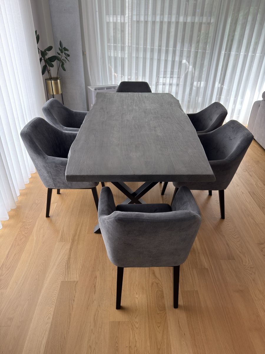 Set de table et chaises: Esszimmer Tisch & Stühle – D'occasion à Basel par Goran992 2