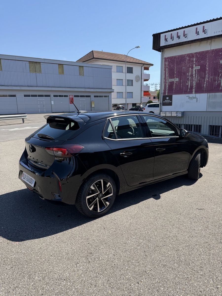 Opel Autos: Opel Corsa 1.2 – Gebraucht aus Luzern von LegacyMint 1