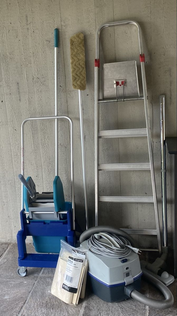 Altro in Apparecchi per la pulizia: alles muss weg  – Usato da Langenthal venduto da flower101 4
