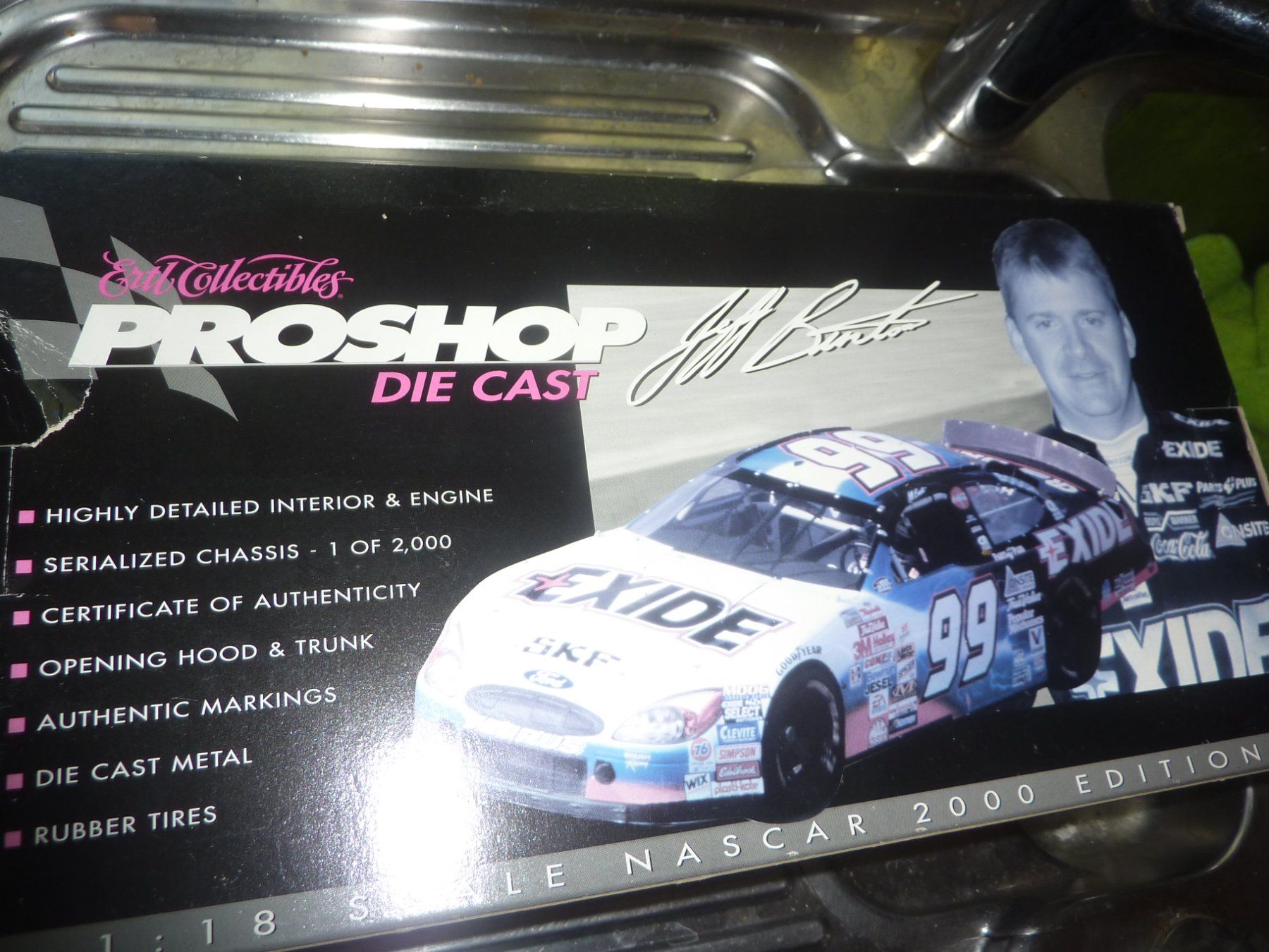 Nascar Voitures modèles: NASCAR 99 – Neuf avec emballage d'origine à Balsthal par bouteliee