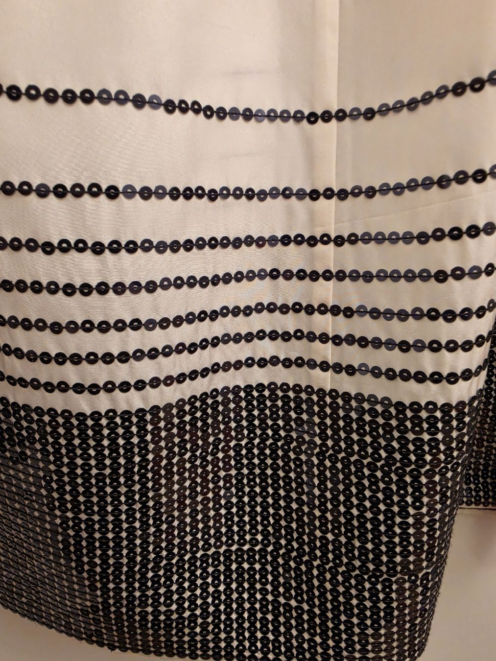 Tops: Top taille CH 54, soie et sequins – Neu (gemäss Beschreibung) aus Genève von Duelle 1