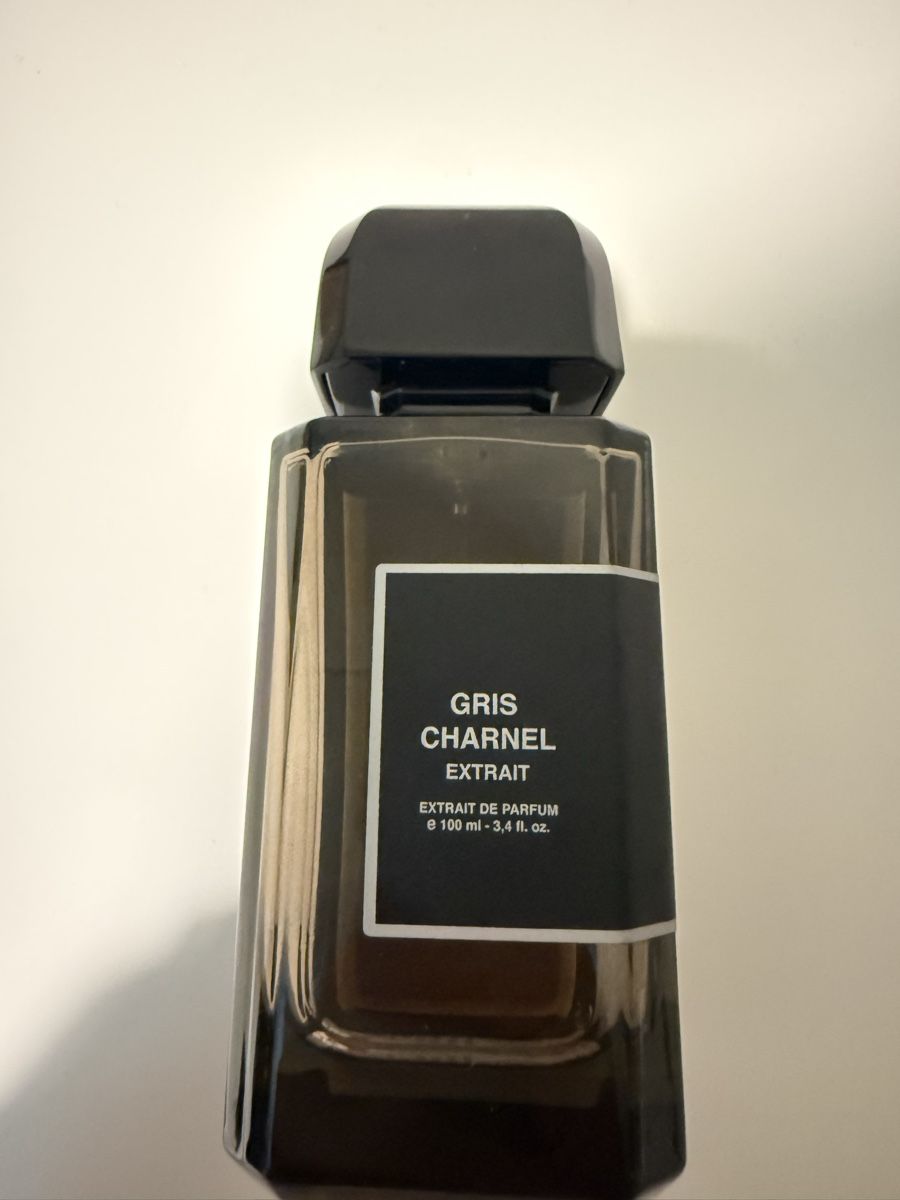 Parfums & Eau de Toilette: BDK Parfums Gris Charnel Extrait – D'occasion à Bern par Laufsport3000 4