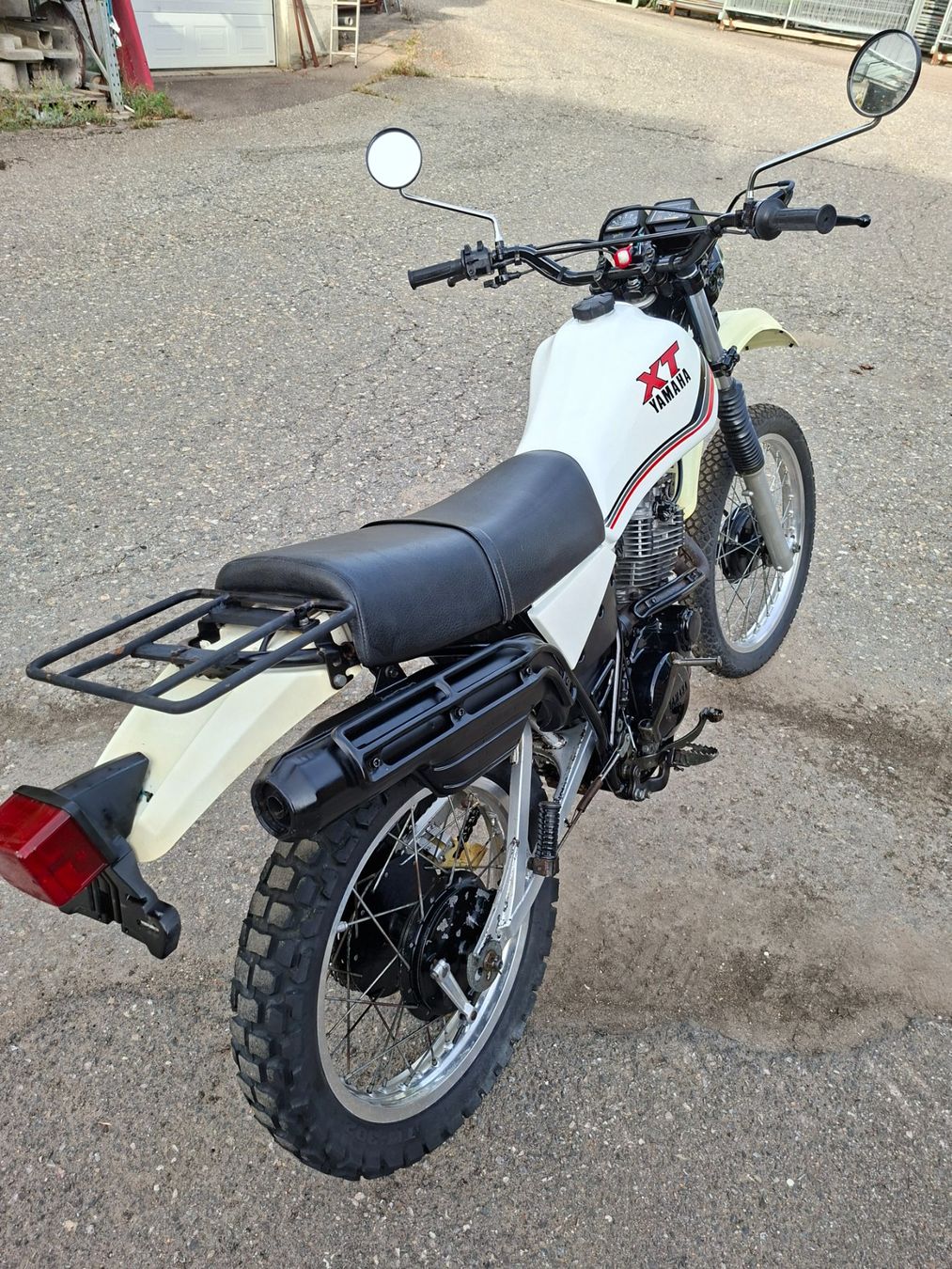 Yamaha Enduro: Motorrad Yamaha XT 550 – Usato da Fehren venduto da chilijaggi 2