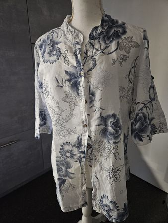 Damen Bluse 100% Leinen Blau Weiss Grösse L floral
