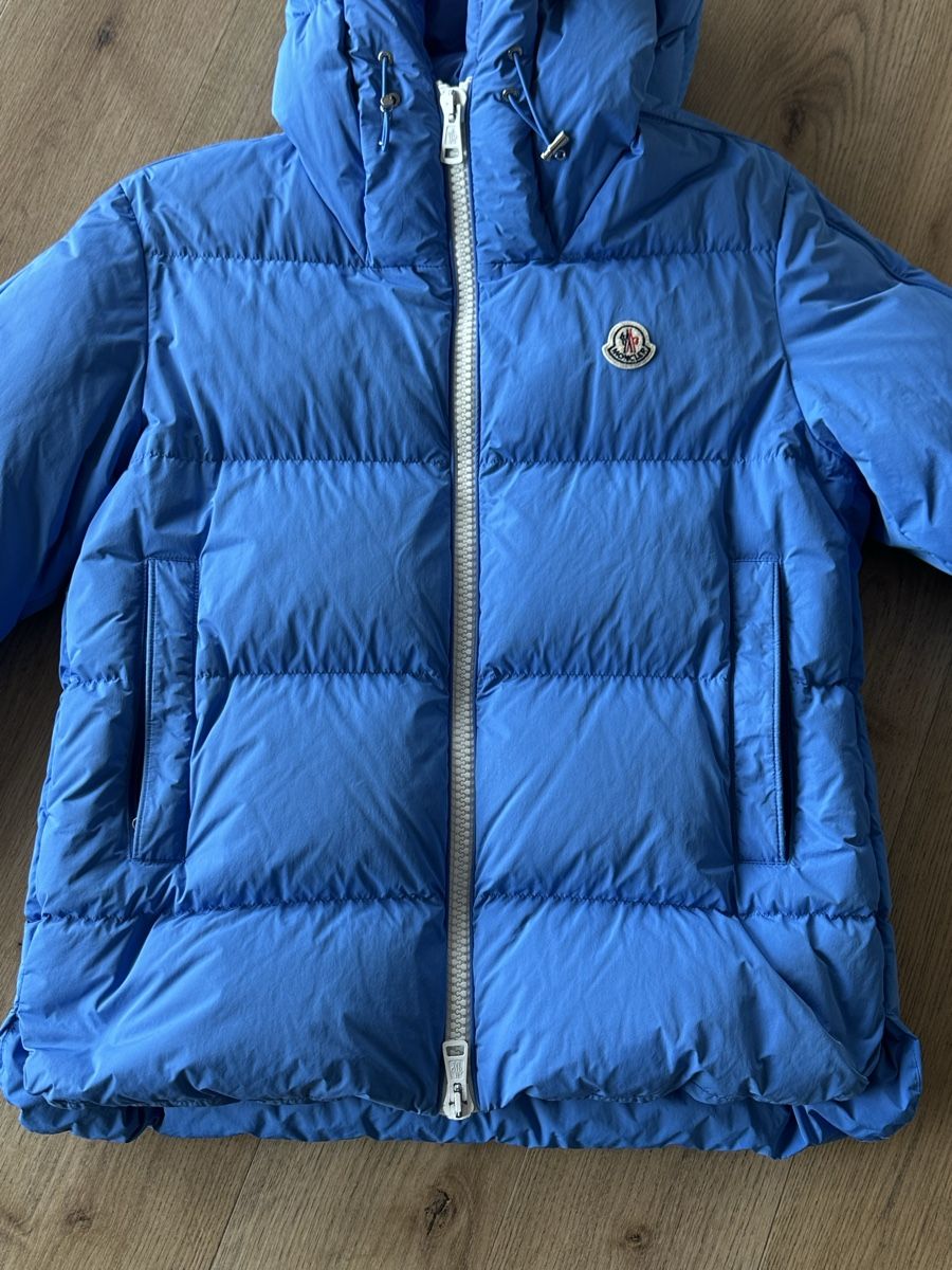 Moncler Cappotti: Doudoune Moncler – Usato da Longirod venduto da guillaume1401