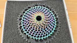 SRAM XG 1299 Rainbow Kassette