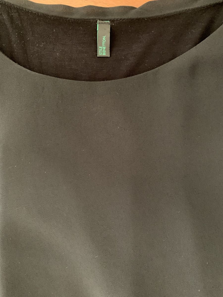 Benetton Camicette: Bluse schwarz – Usato da Affoltern am Albis venduto da Monica32 3