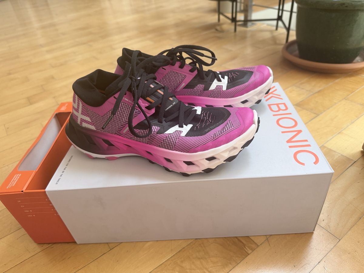 X-bionic Damenschuhe: X-Bionic running shoes – Neu (gemäss Beschreibung) aus Zürich von wit_t9q2 2