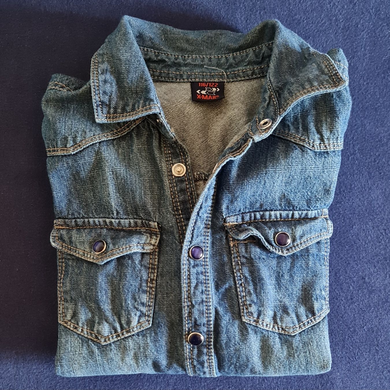 Camicie, T-shirt & Polo: Jeanshemd Gr. 116/122 – Nuovo (secondo la descrizione) da Lengnau BE venduto da Spahrtakus 2