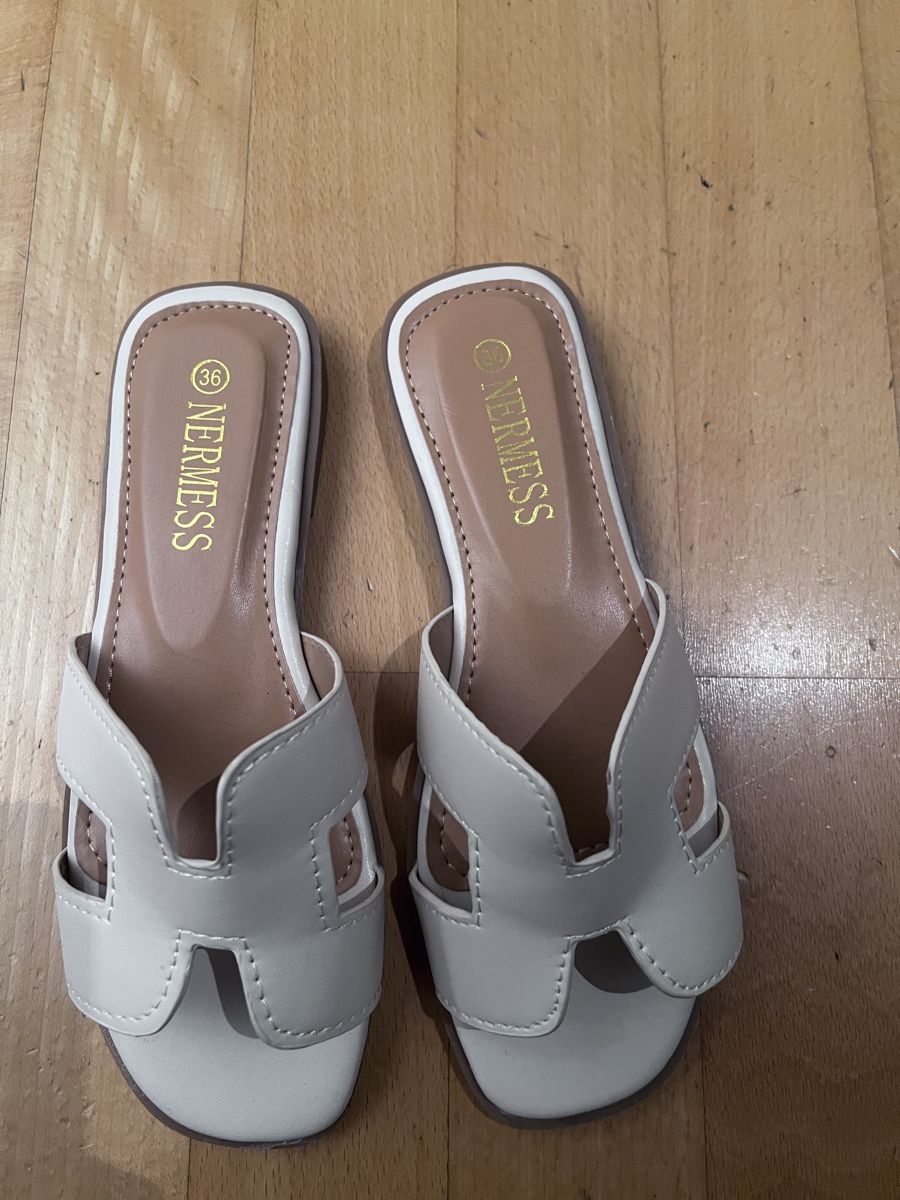 Scarpe da donna: Sommer Pantolette Gr.36 – Nuovo (secondo la descrizione) da Winterthur venduto da Mdreams