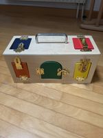 Montessori/ Motorik Spielbox mit Schlössern
