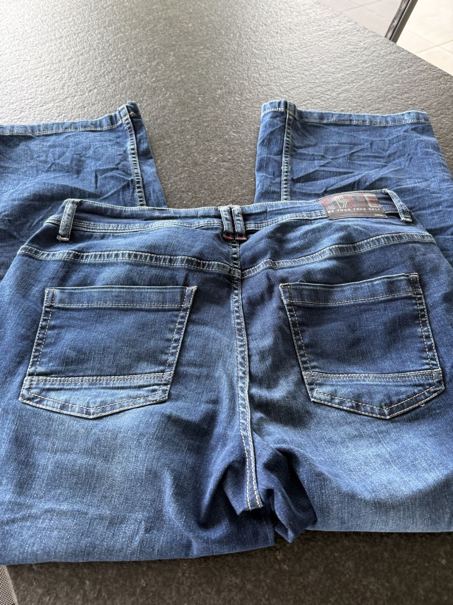 Cecil Jeans: Cecil Jeans, grösse 30 – Neuf avec emballage d'origine à Widnau par Katja1973 2