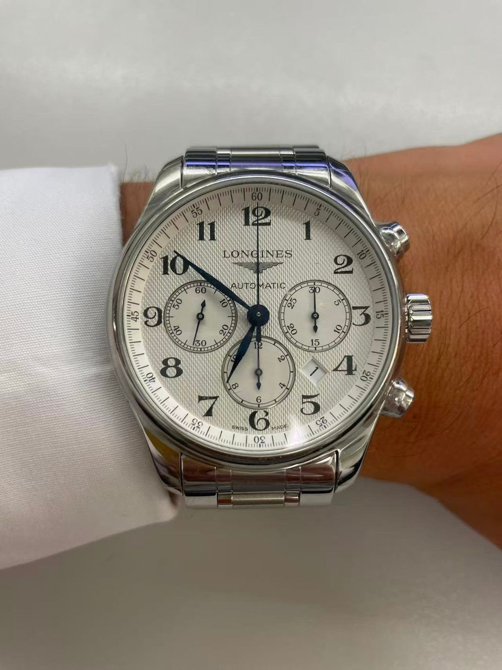 Longines Orologi: Longines Master Chronograph 44mm Automatik Box & Papiere – Usato da Zug venduto da TimelessTreasures 3