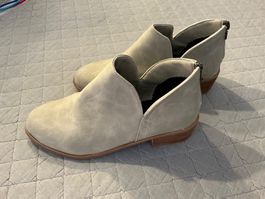 Schuhe, beige Damen Grösse 35 neuwertig