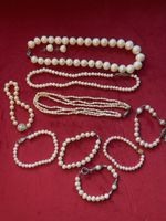 Elegantes Set: Echte Perlenketten und Armbänder, Top Zustand