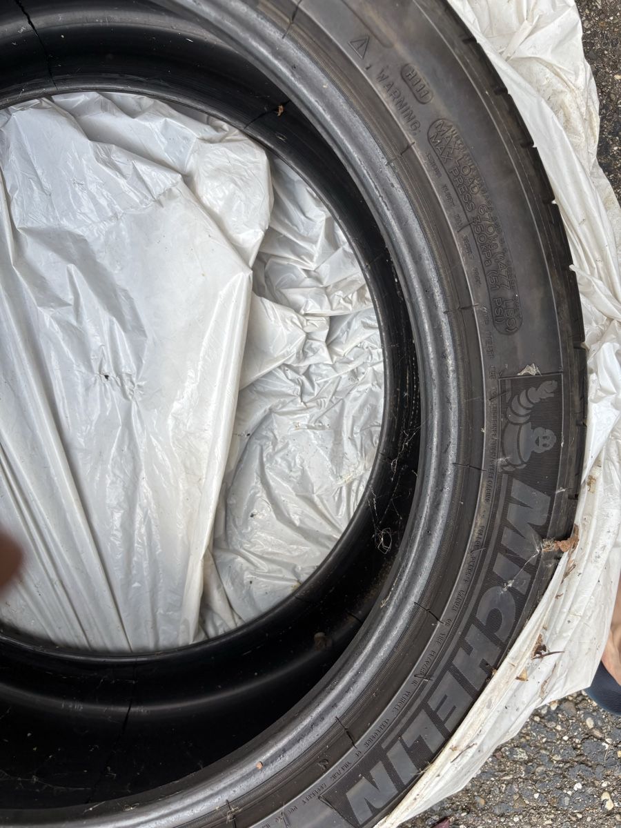 Pneus & Kompletträder: 2 Michelin Sommerpneus – Gebraucht aus Frenkendorf von leo_697q 2