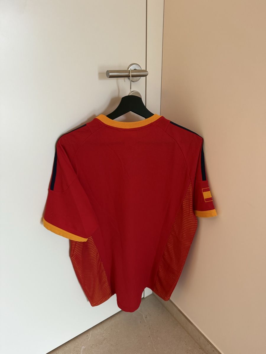 Adidas Canottiere & Pantaloni: Spain 2002-2004 Home Trikot, Size S – Usato da Wilen b. Wollerau venduto da ccgold 3