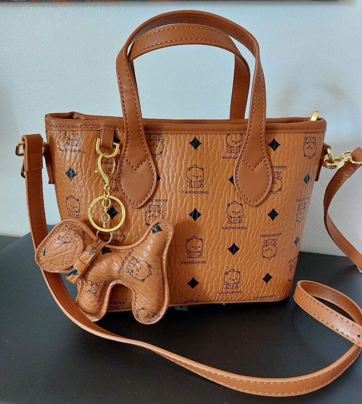 Borse da donna: NEUE Trend Tasche - Umhängetasche – Nuovo (secondo la descrizione) da Balsthal venduto da Trendline55 2