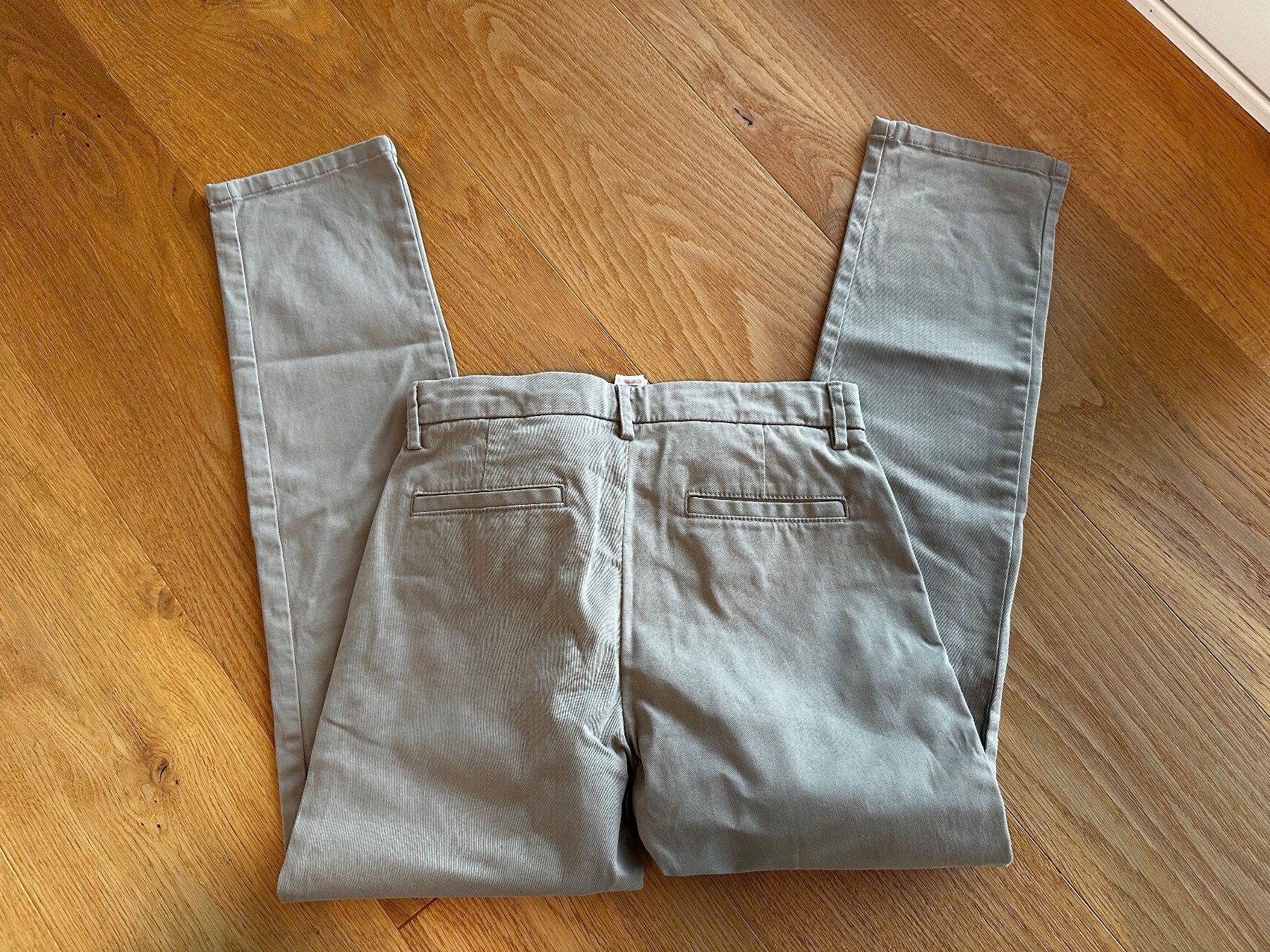 Pantaloni: NEXT Chinohose Gr. 152, beige – Usato da Sissach venduto da tapasu 3