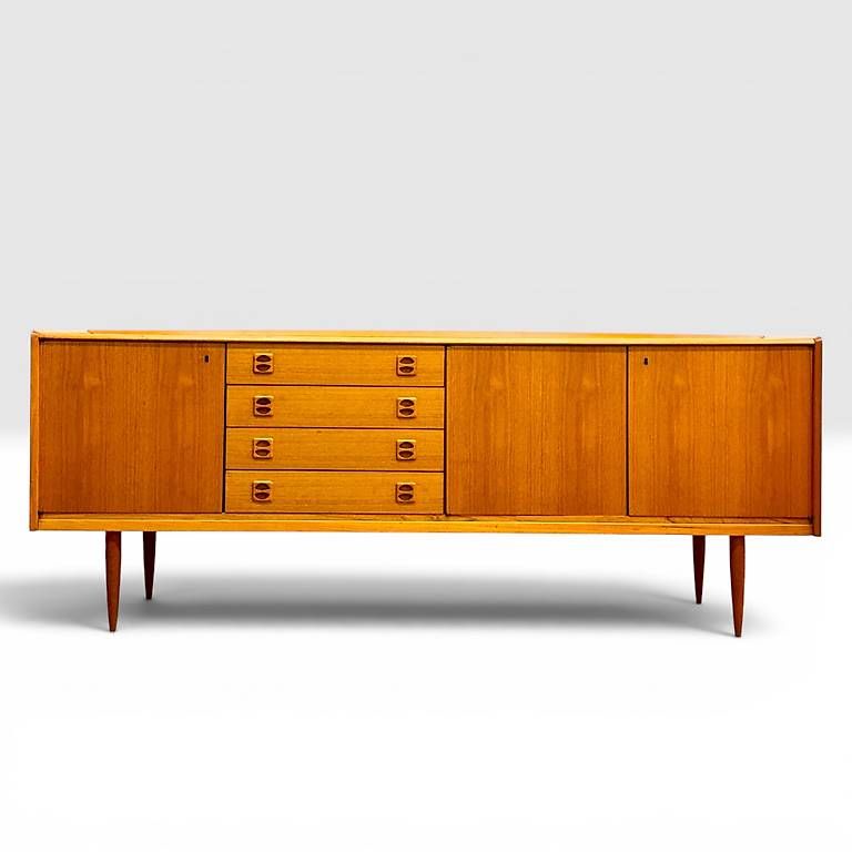 Commodes: Mid Century teak Sideboard – D'occasion à basel par vintory.ch