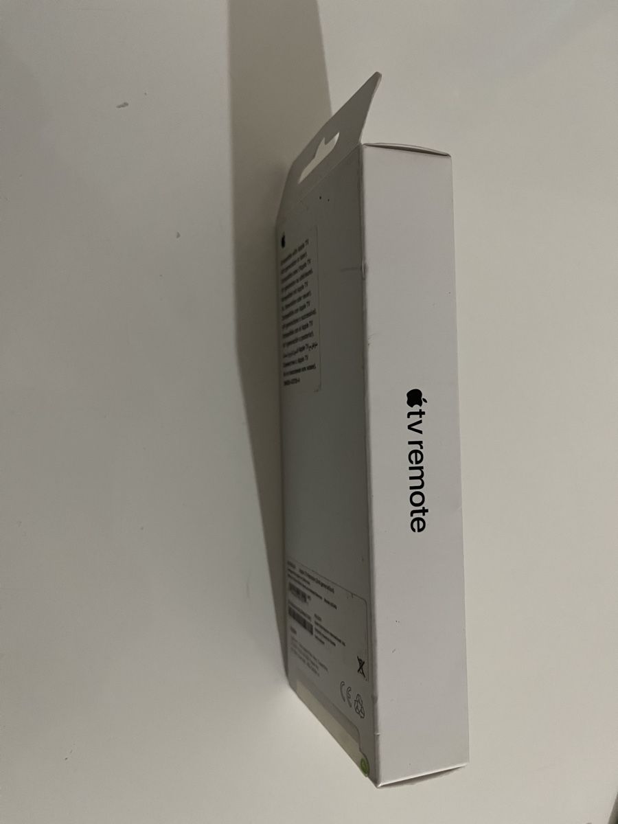 Apple Fernbedienungen: Télécommande Apple TV Remote – Neu und originalverpackt aus Petit-Lancy von Hpk_tbk 1