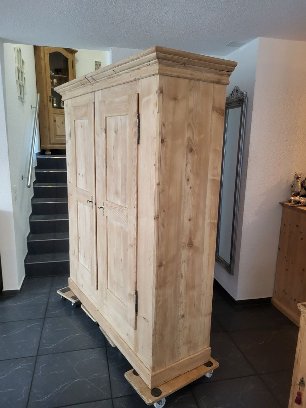 Schränke: Wunderschöner antiker Schrank restauriert – Gebraucht aus Hofstetten SO von fam_9yzy 3