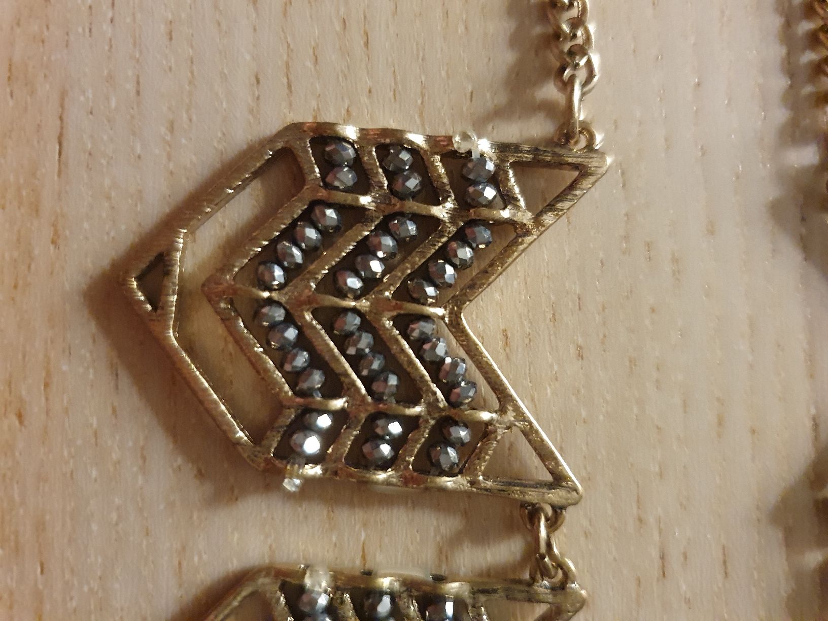 Catenine: Schicke Kette mit Pfeil-Anhänger – Usato da Thun venduto da Reb80 2