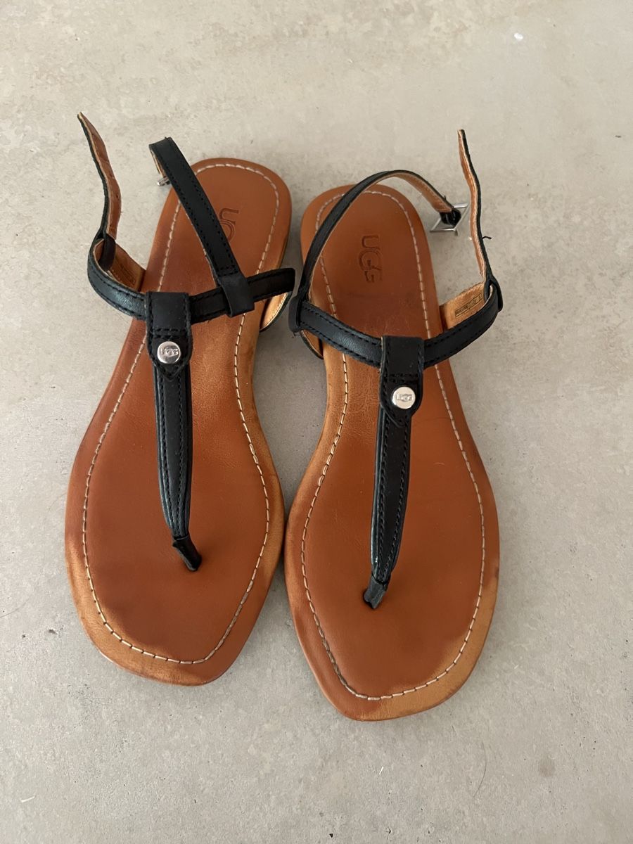Ugg Chaussures femmes: UGG Sandalen Leder – D'occasion à Winterthur par ni_ra 1