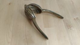 Vintage Nussknacker Walnuss Messing (W12)