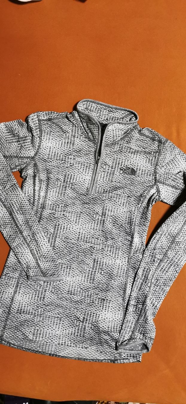 North Face Maglioni & Felpe: THE NORTH FACE Shirt Gr. XS  – Nuovo (secondo la descrizione) da St. Niklaus VS venduto da Distel60
