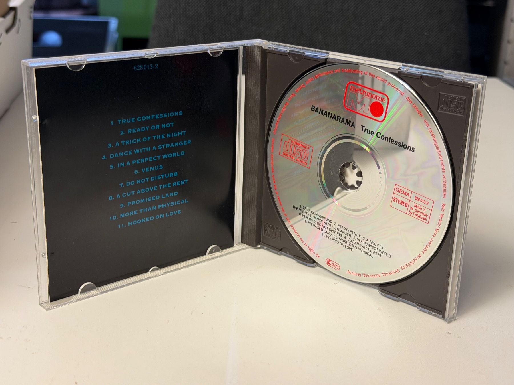 CD: Bananarama - True Confessions - HB21D – Usato da Küsnacht ZH venduto da Jazztilldawn 2