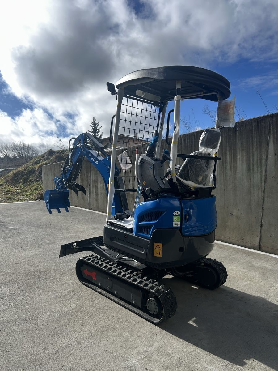 Bagger 1.5 Tonnen mit Kubota Motor (Euro 5) – AKTION (Neu und ...