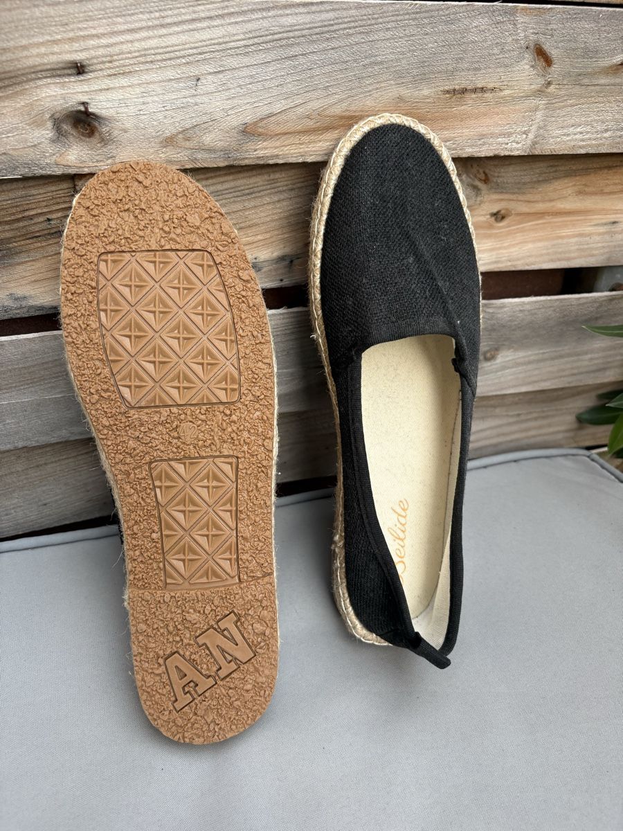 Damenschuhe: Espadrilles – Neu und originalverpackt aus Hochdorf von si981978