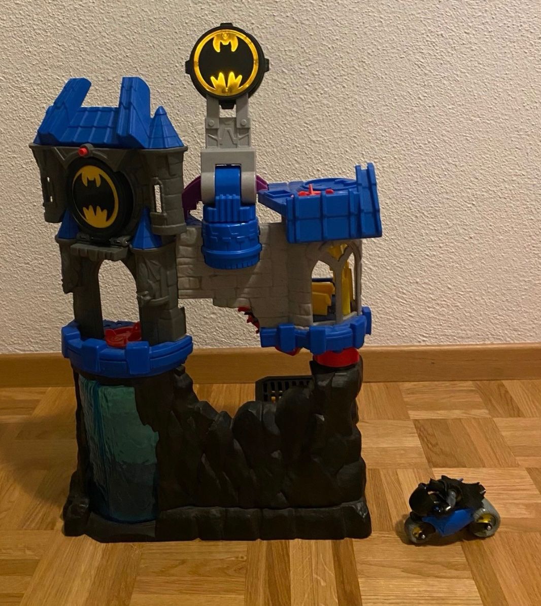 Giocattoli: Batman Haus – Usato da Zürich venduto da zd_1965 2