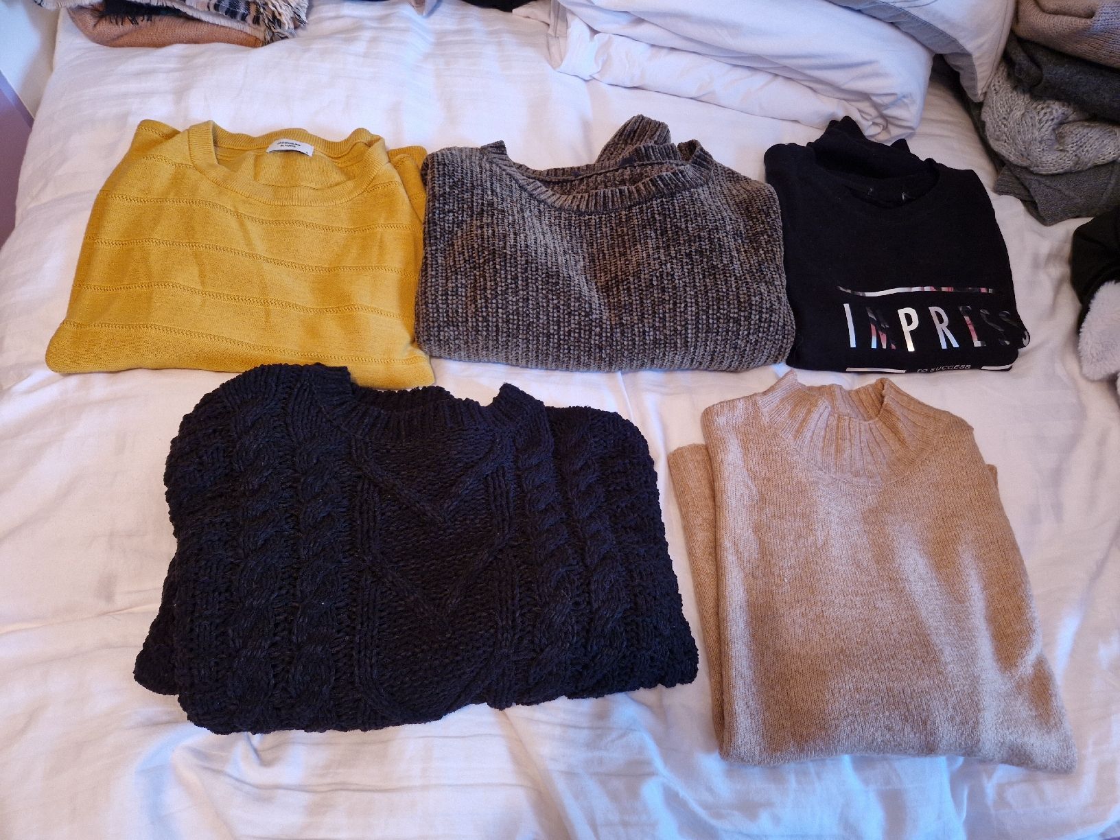 Kleiderpakete: Pullis im Herbst-Look🍂, 5 stk M/L – Neu (gemäss Beschreibung) aus Ebikon von kov_9vqb