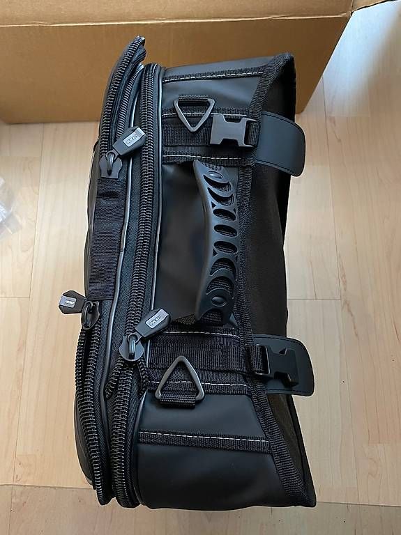 Topcase: Ducati Performance Hecktasche  Panigale 1199 – Usato da Balgach venduto da pll_lr88