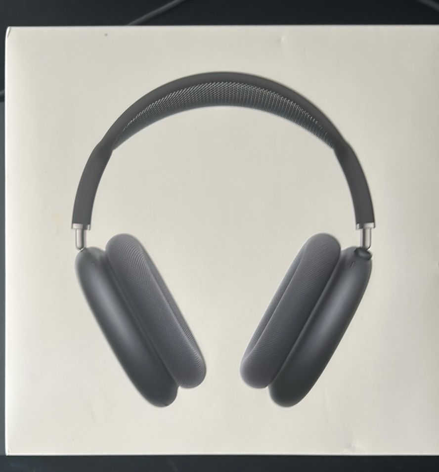 Apple Cuffie: AirPods Max – Nuovo (secondo la descrizione) da Wetzikon ZH venduto da rai_wcv7