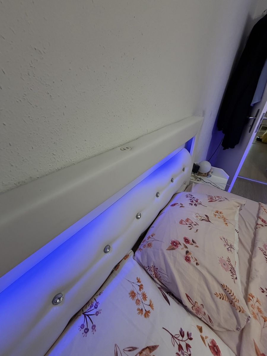 Betten: Bett 160x200 mit Matratze – Gebraucht aus Biel/Bienne von jes_nfq2 3