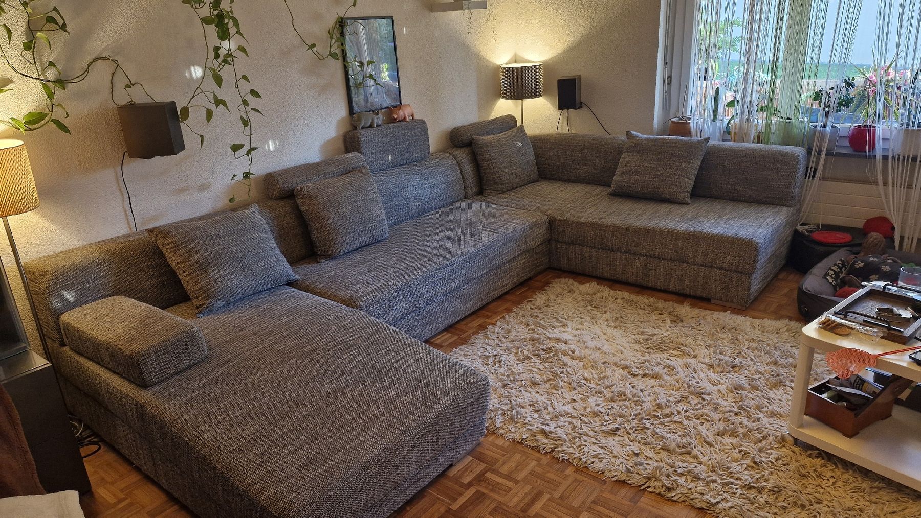 Sofas: grosse Couch mit Kissen – Gebraucht aus Gossau ZH von Housekoch