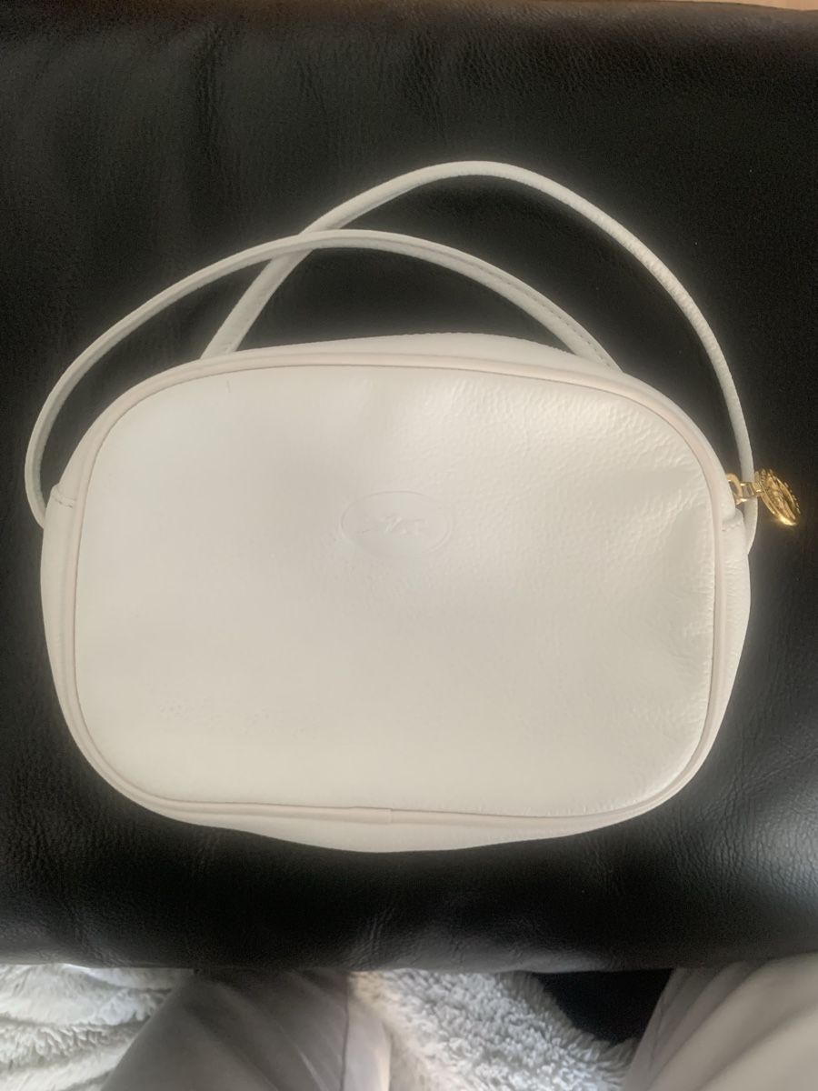 Longchamp Sonstige Kleidung & Accessoires: Sac Longchamp blanc cuir   – Gebraucht aus Lausanne von eri_wtq8